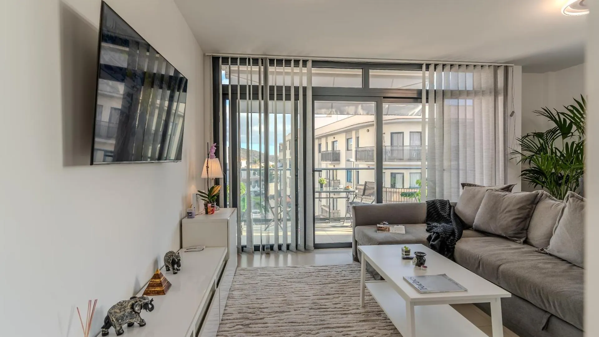 Apartamento The Korner, Central Adeje Renovated Flat Costa Adeje  España
